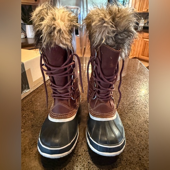 Sorel Joan of Arctic 64 size 7 winter boots - Picture 5 of 12